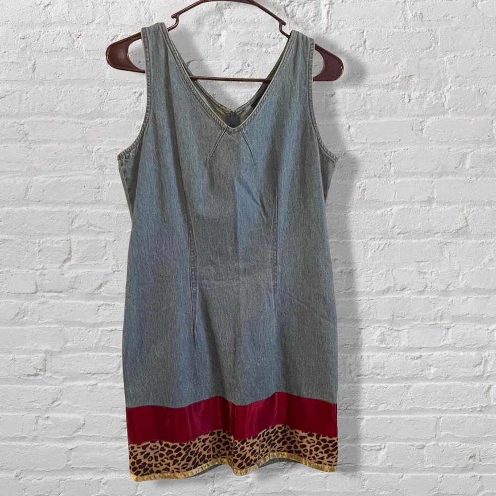 Cute vintage denim dress